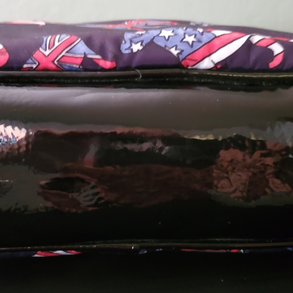 Betsy Johnson Cosmetics Case - Picture 7 of 11